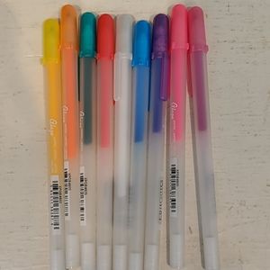 Gel pens